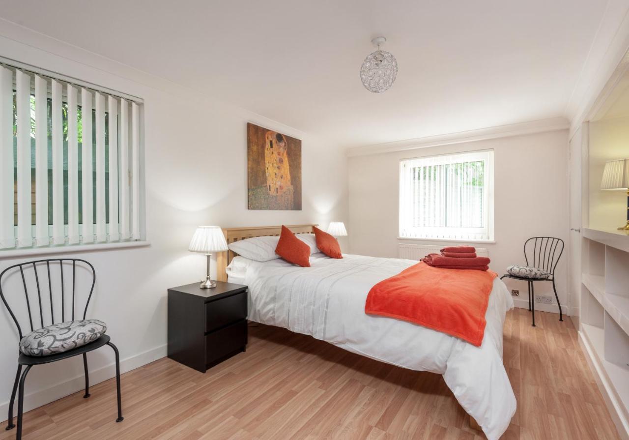 The Marchfield Apartment